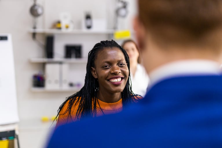 Giving Feedback to Employees: How to Do It Right Every Time